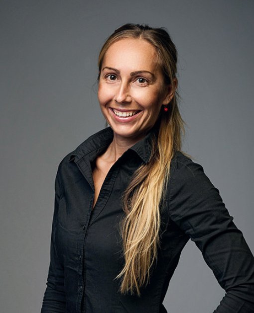 Mgr. Ester Šamajová